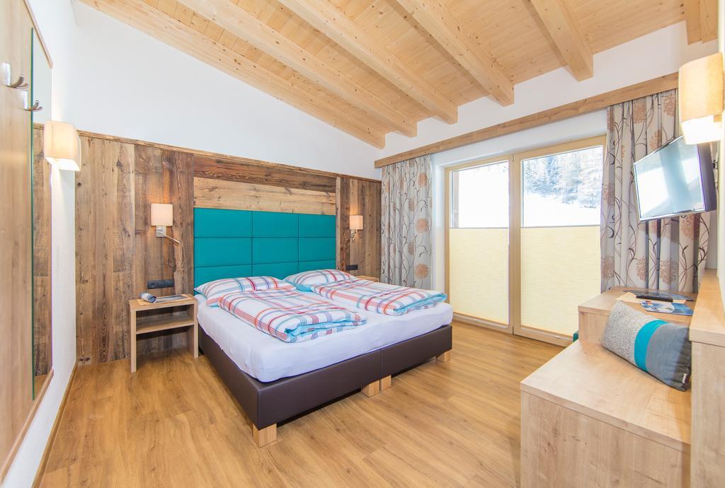Haus Fidelis Riml Hotel Сьолден Екстериор снимка