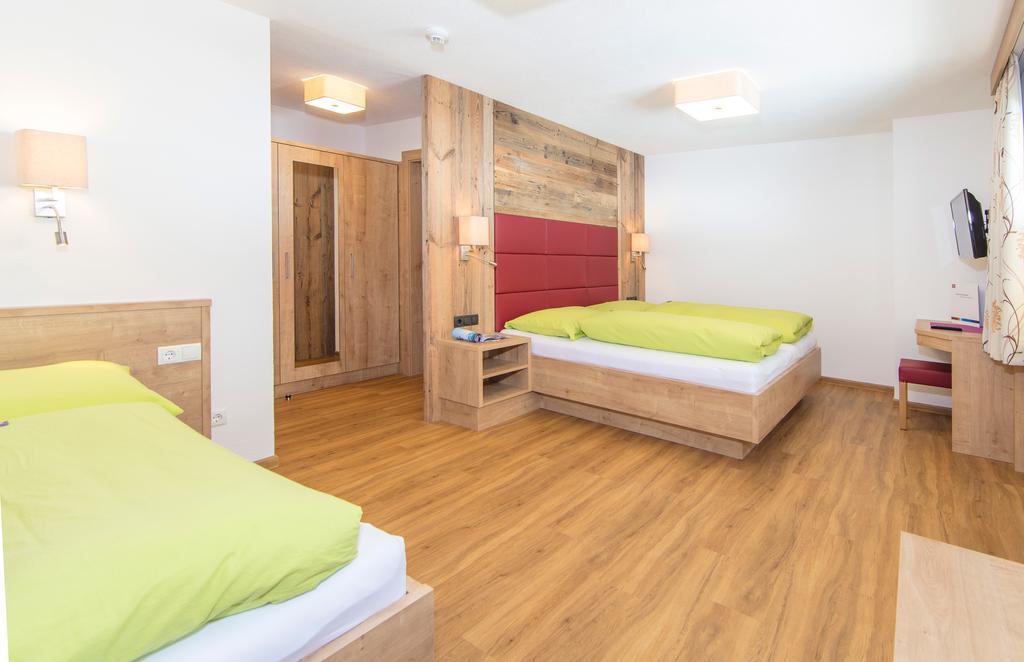 Haus Fidelis Riml Hotel Сьолден Екстериор снимка