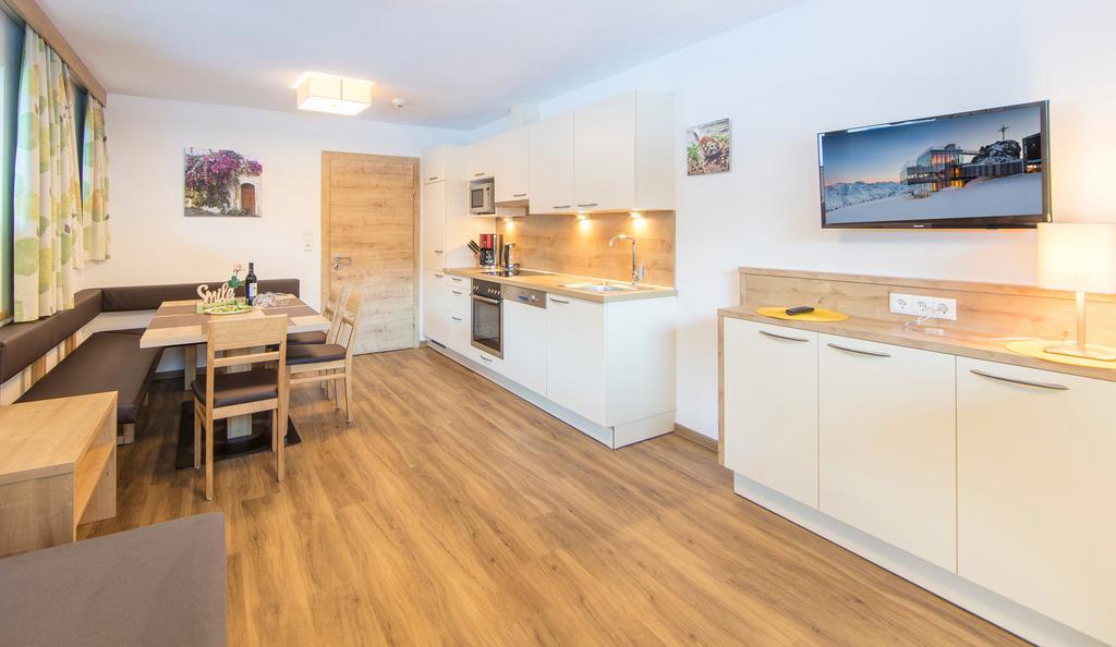 Haus Fidelis Riml Hotel Сьолден Екстериор снимка