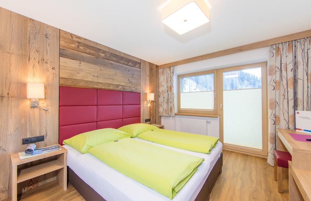 Haus Fidelis Riml Hotel Сьолден Екстериор снимка